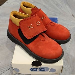 New in box Right Step Red Cobalt Suede Boots